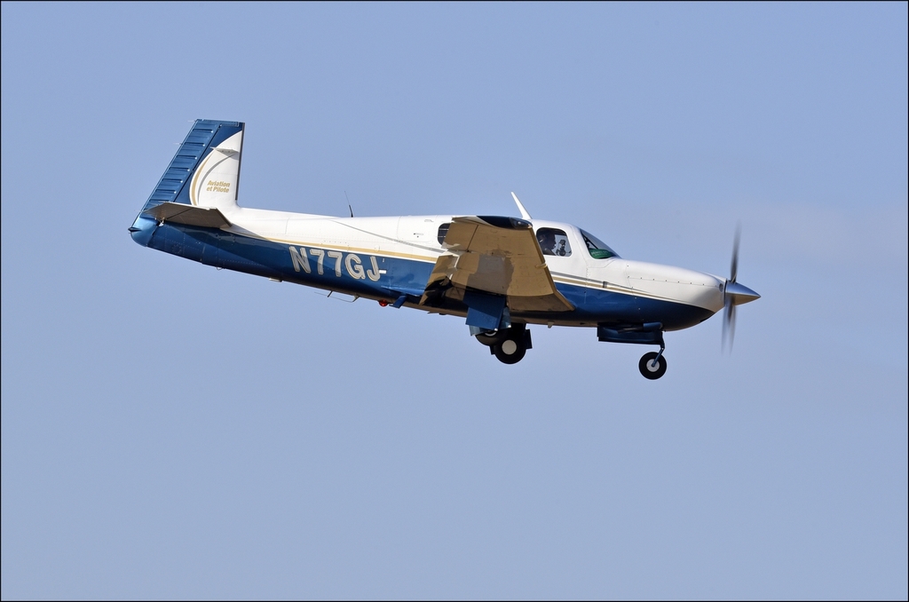 Mooney M 20 R - N77GJ