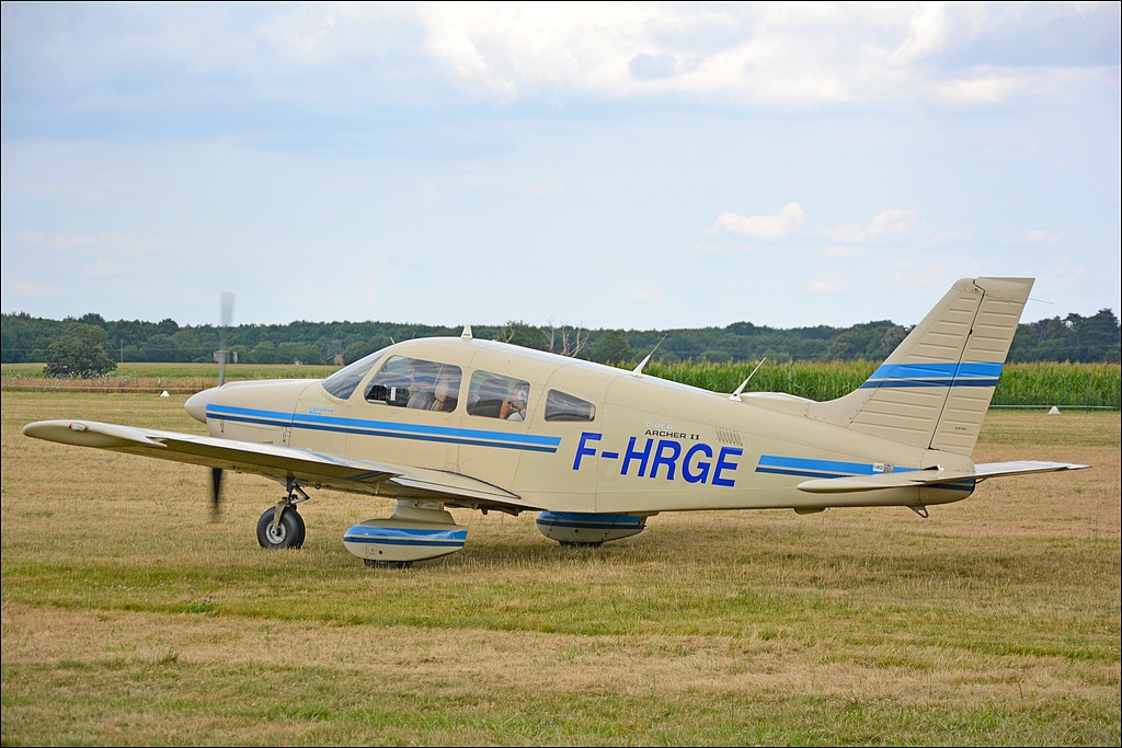 Piper PA-28-181 Archer - F-HRGE