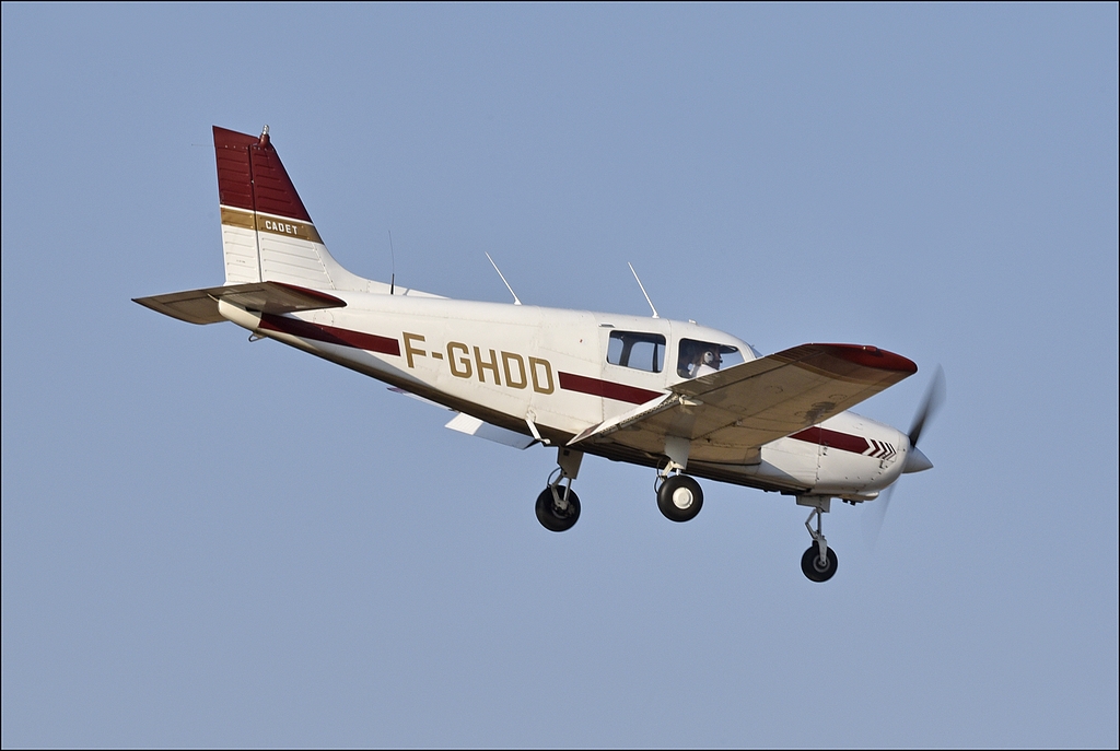 Piper PA-28-161 Cadet - F-GHDD
