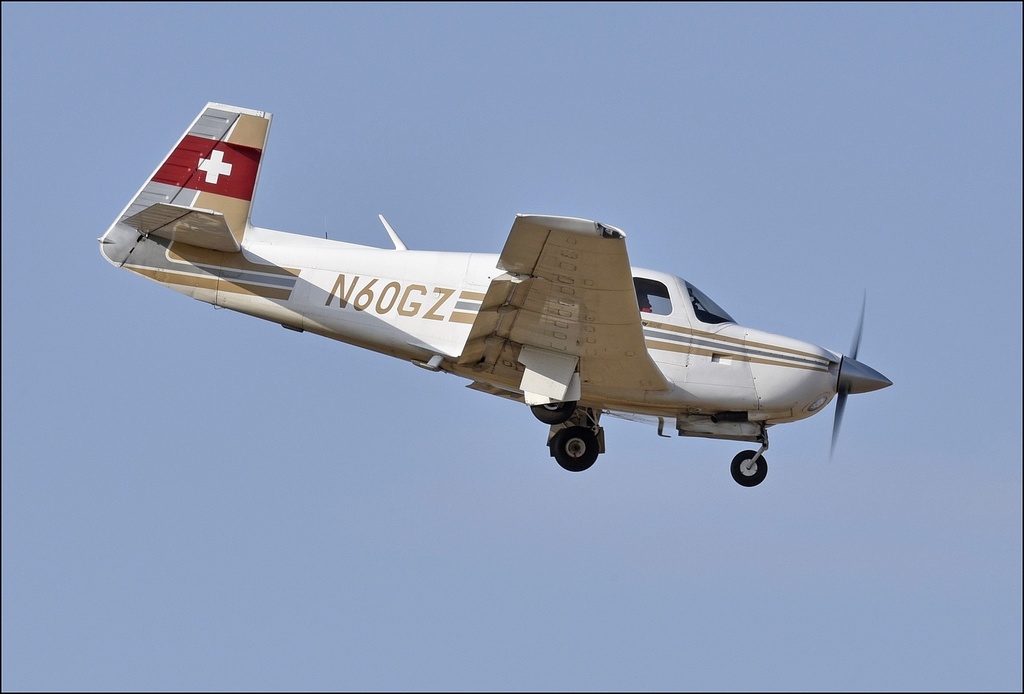 Mooney M 20 J - N60GZ