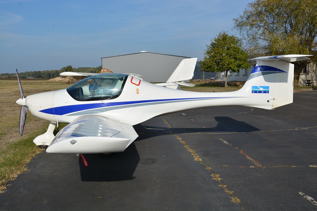Atec 321 Faeta - F-JXSB/49 TA