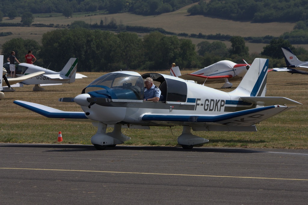Robin DR 400-120 - F-GDKP