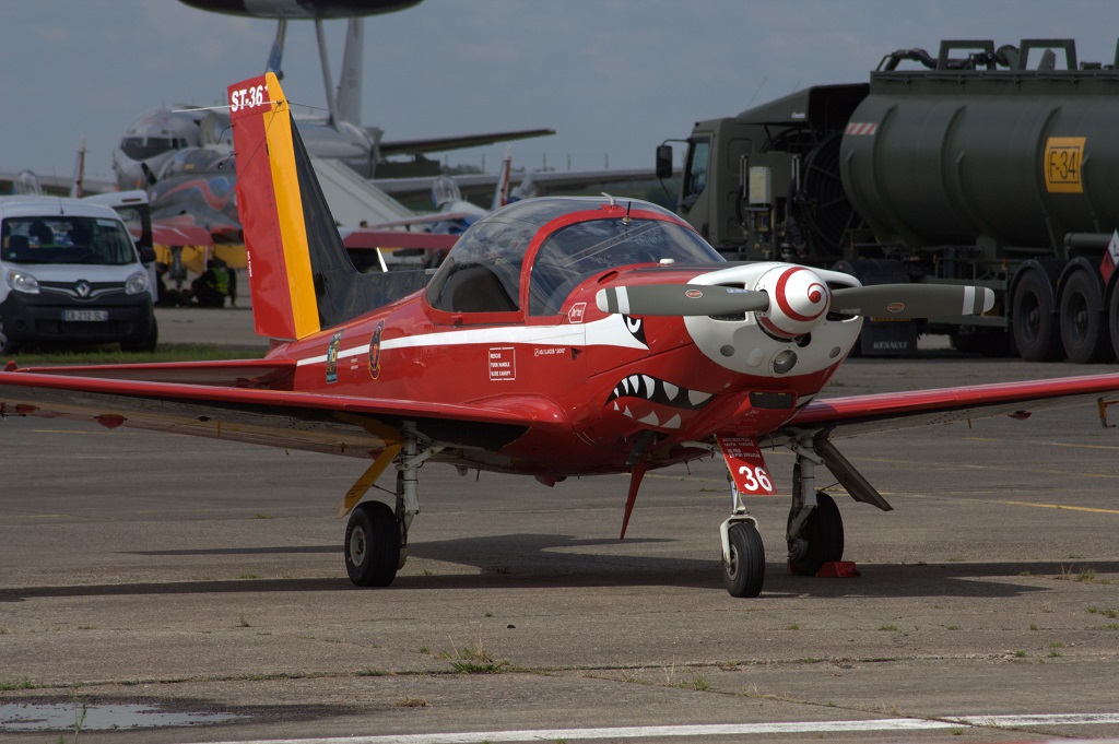 Siai Marchetti SF 260 - ST-36