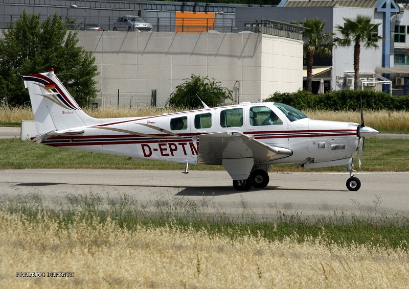Beech 36 Bonanza - D-EPTM