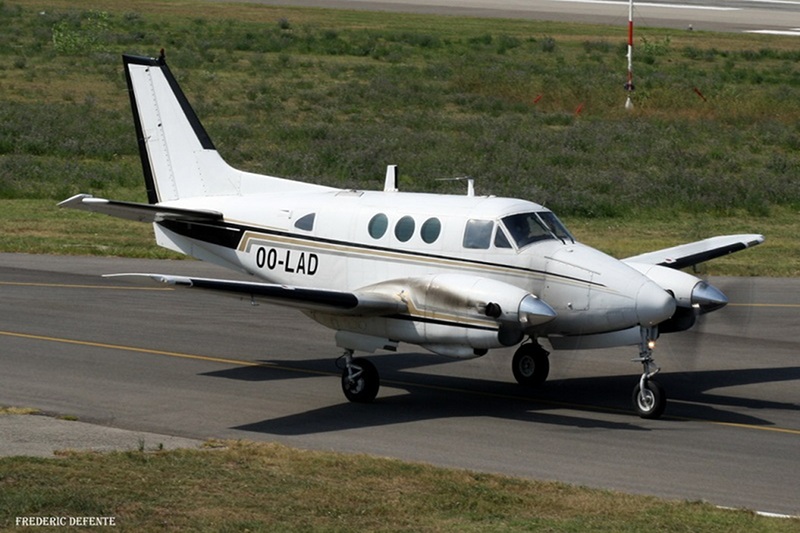 Beech 90 King Air - OO-LAD