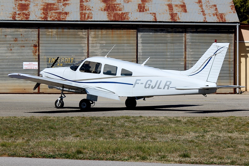 Piper PA-28-161 Warrior - F-GJLR