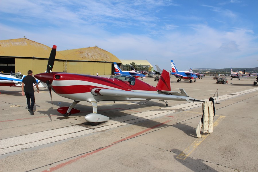Extra 330 - 3A-MTY