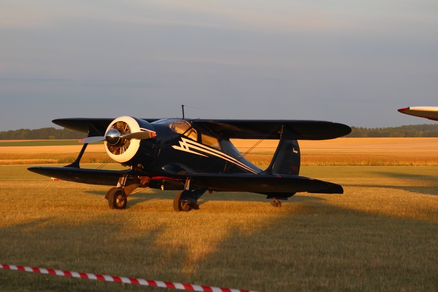 Beechcraft D 17 S Staggerwing - F-AZJP