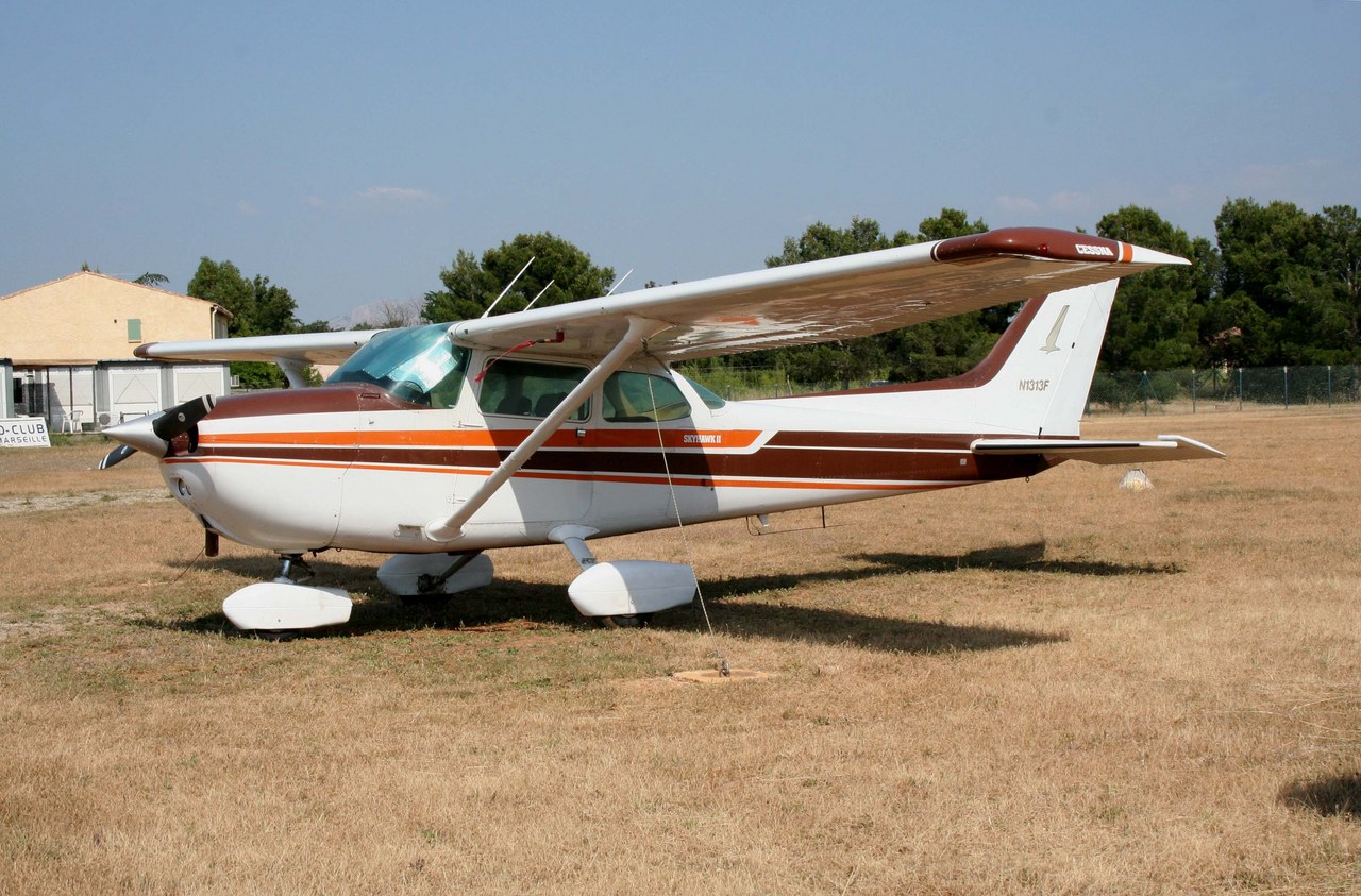 Cessna 172 - N1313F