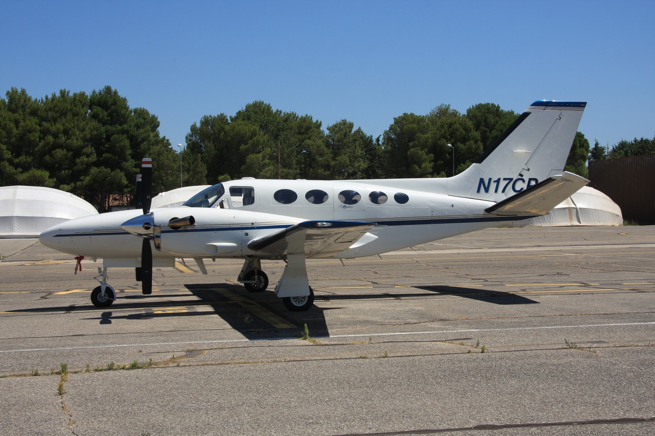 Cessna 425 - N17CP