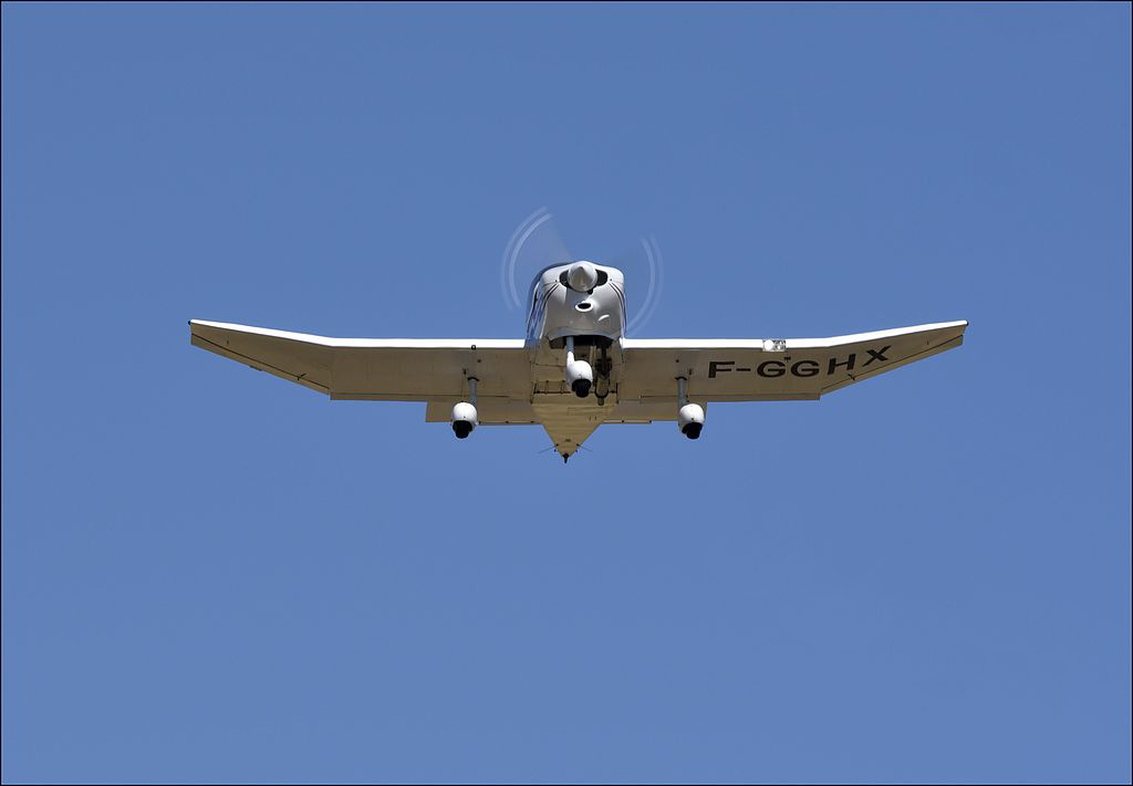Robin DR 400-2+2 - F-GGHX