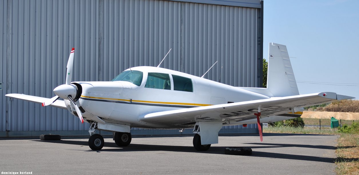 Mooney M 20 E - F-HIGB