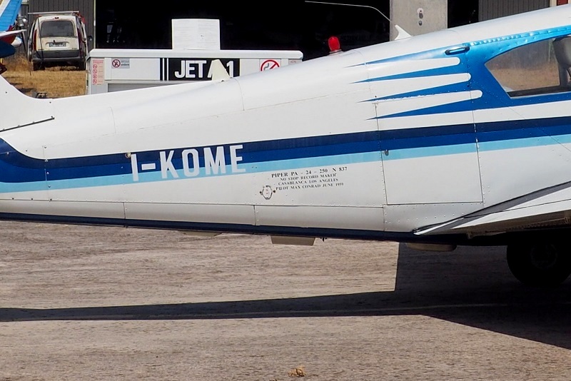 Piper PA-24-250 Comanche - I-KOME