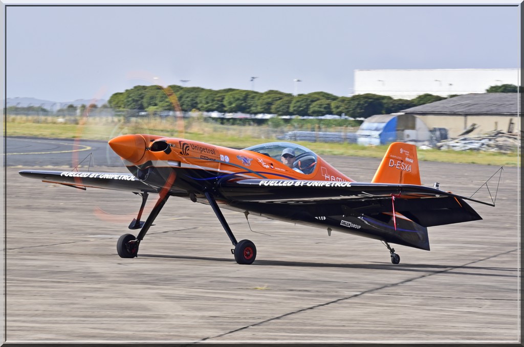 XtremeAir Sbach 300 - D-ESXA