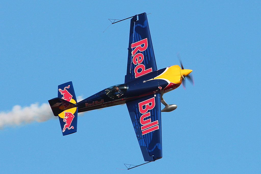 Extra 300 - OK-SON