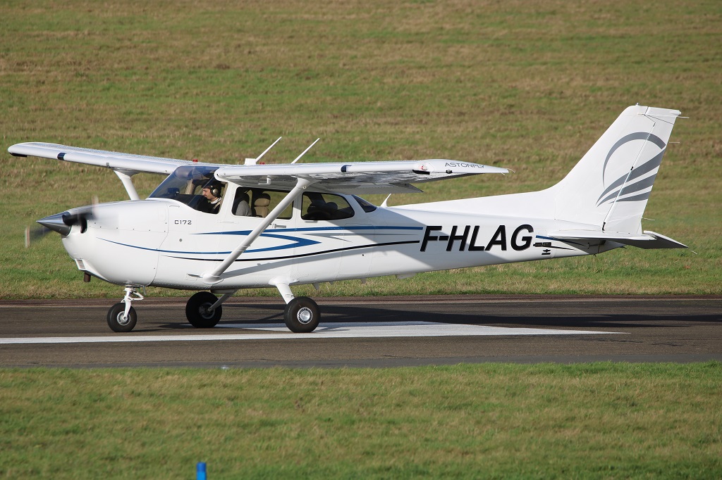 Cessna 172 - F-HLAG