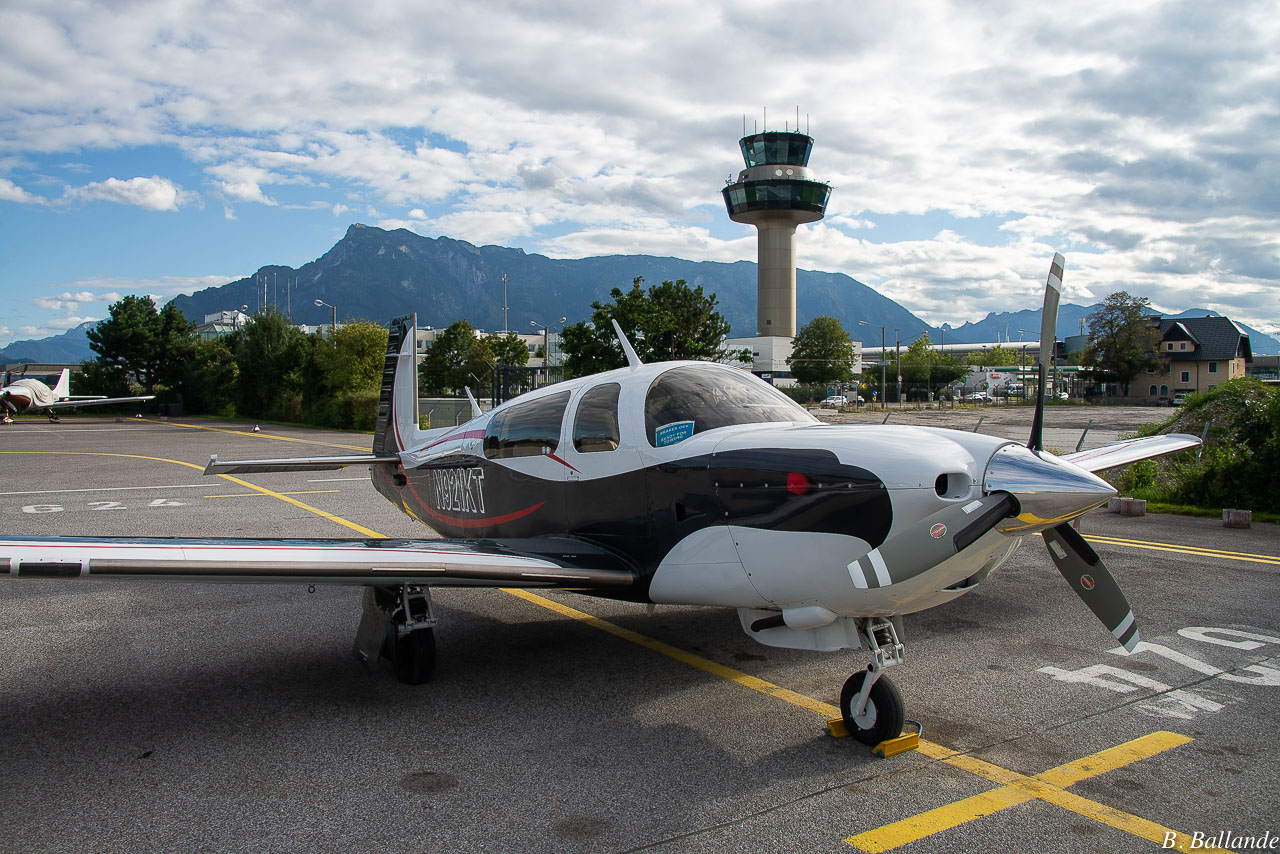 Mooney M 20 R - N921KT