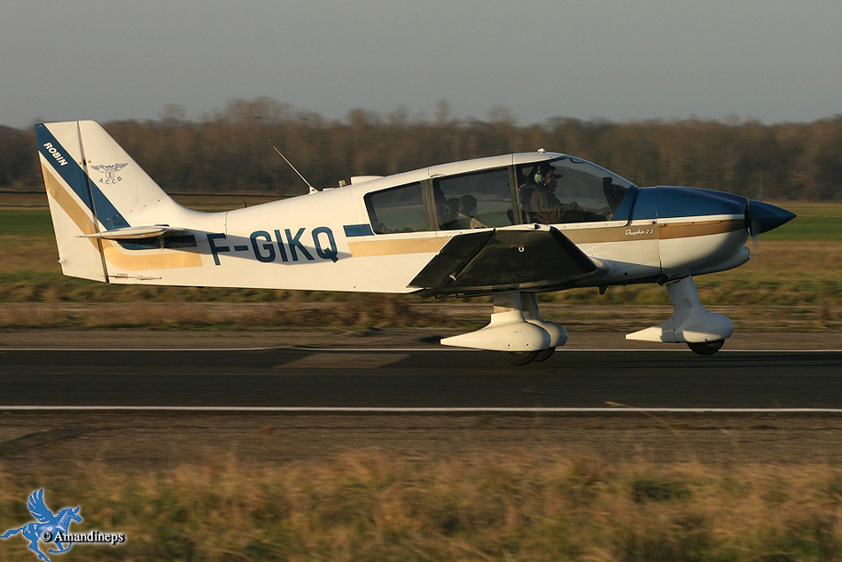 Robin DR 400-120 - F-GIKQ