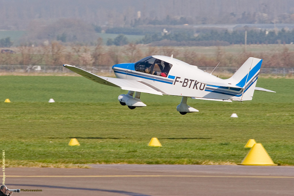 Robin DR 400-120 - F-BTKU