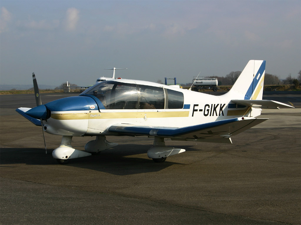 Robin DR 400-120 - F-GIKK