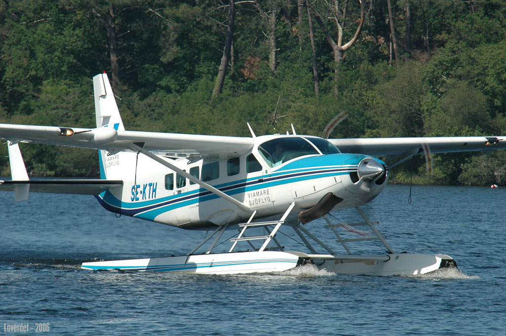 Cessna 208 Caravan amphibie - SE-KTH