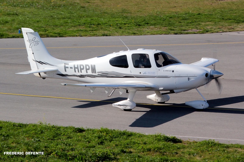 Cirrus SR20 - F-HPPM