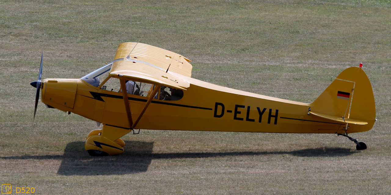 Piper PA-18 Super Cub - D-ELYH
