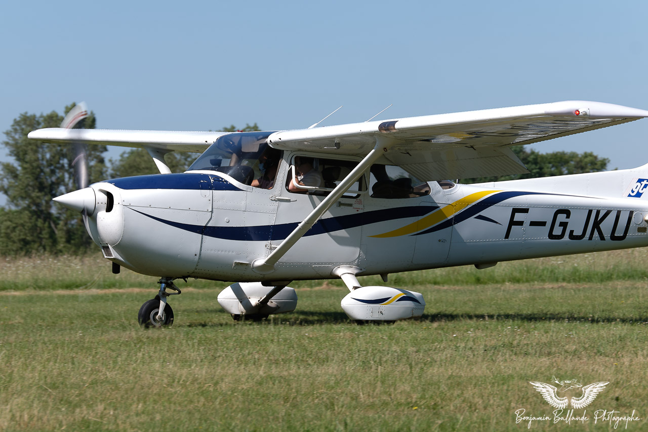 Cessna 172 - F-GJKU