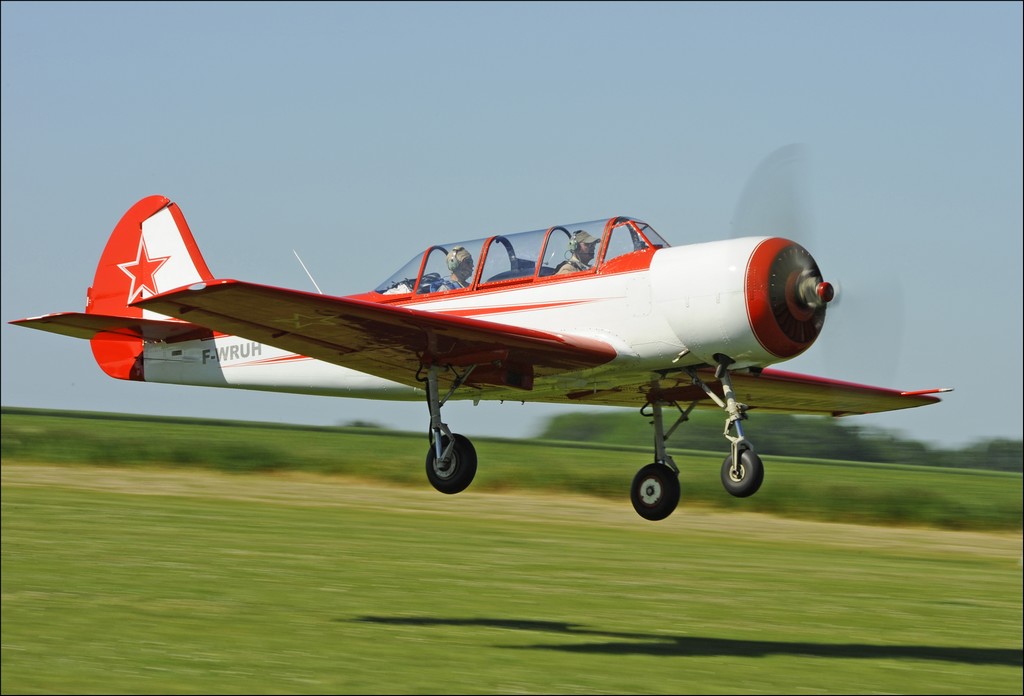 Yakovlev Yak-52 - F-WRUH
