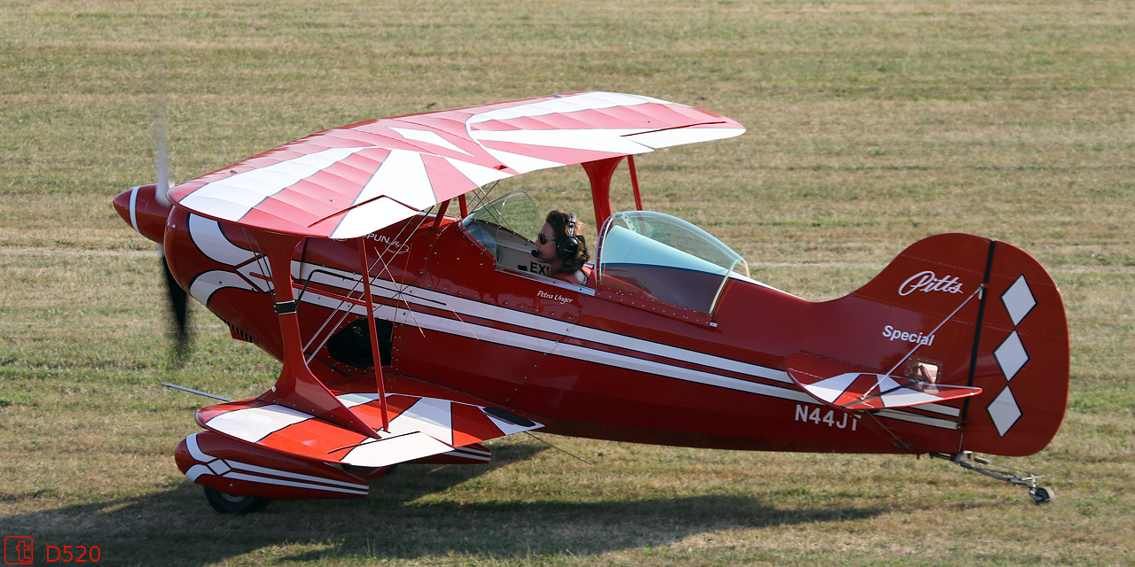 Pitts S-1S - N44JT