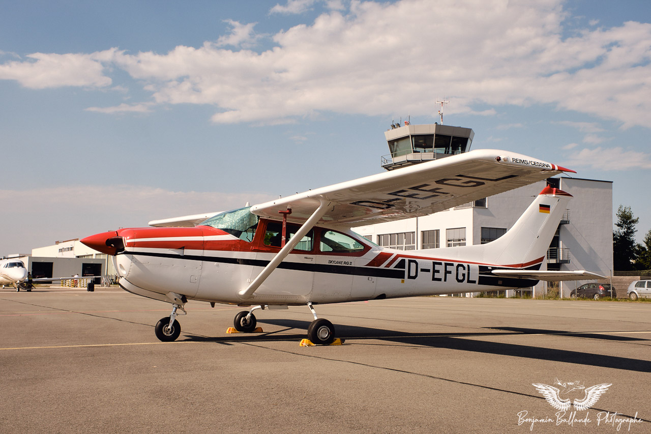 Cessna 182 RG - D-EFGL