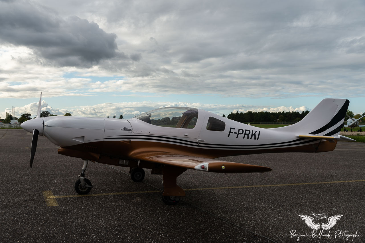 Lancair 320 - F-PRKI