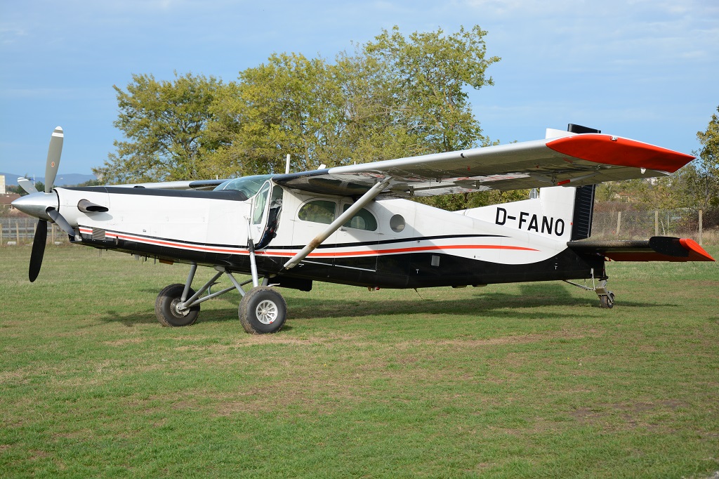 Pilatus PC6 Turbo Porter - D-FANO