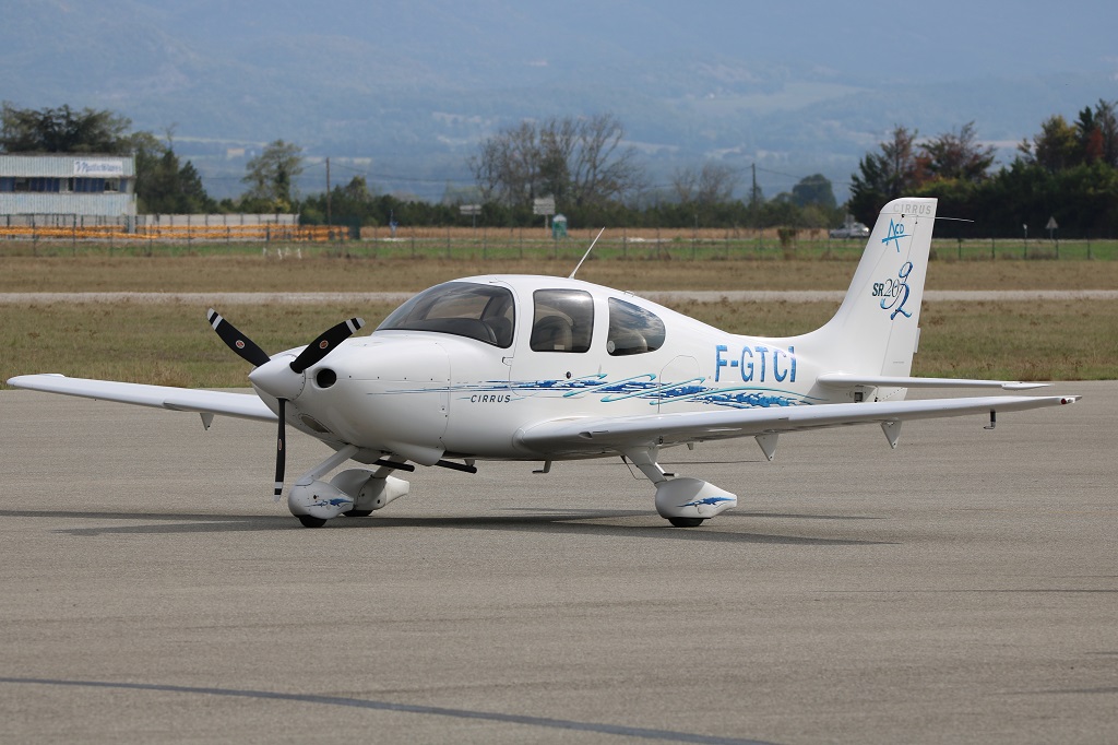 Cirrus SR20 - F-GTCI