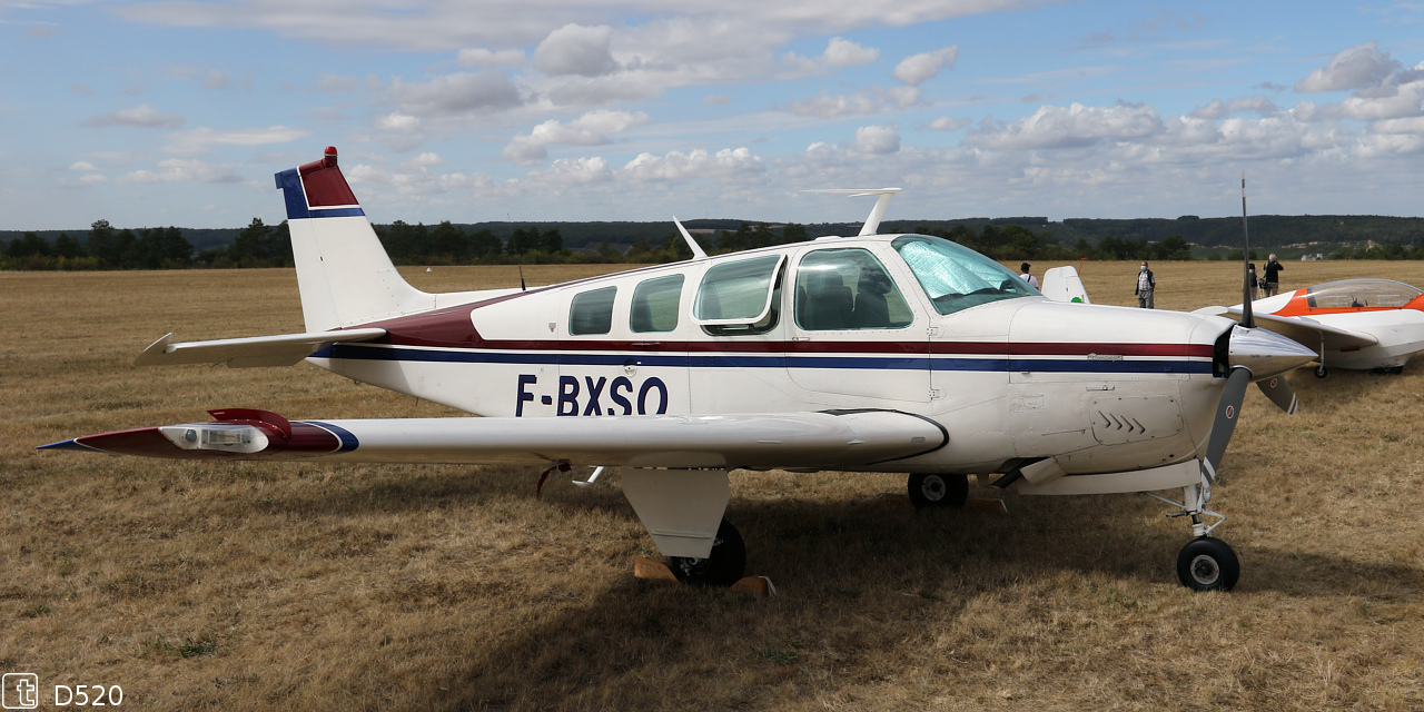 Beech 36 Bonanza - F-BXSO