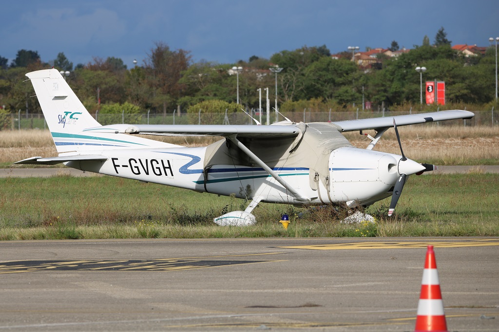Cessna 182 - F-GVGH