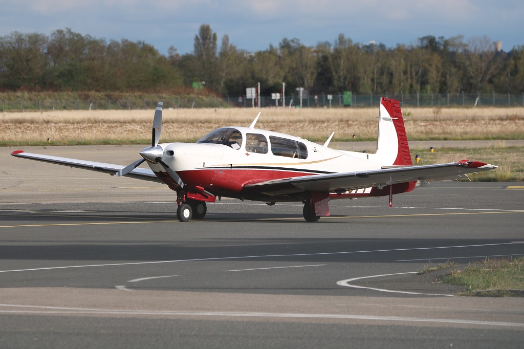 Mooney M 20 R - N60TY