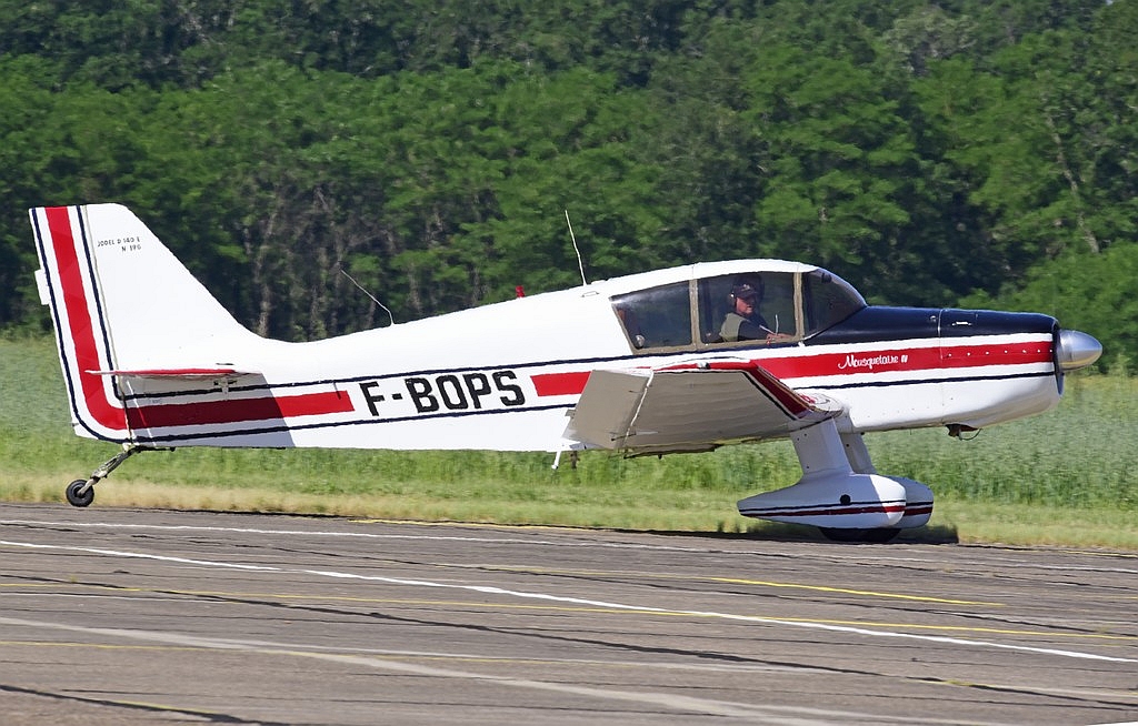 Jodel D 140 Mousquetaire - F-BOPS