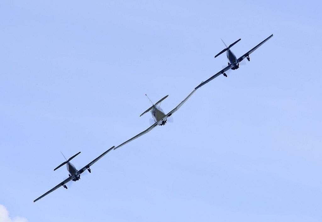 Yakovlev Yak-18T - F-HFSB