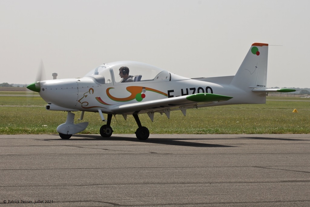 APM 20 Lionceau - F-HZOO