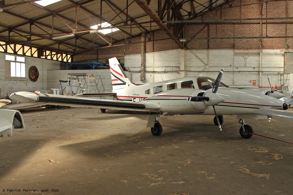 Piper PA-34-220 T Seneca - F-HGVL