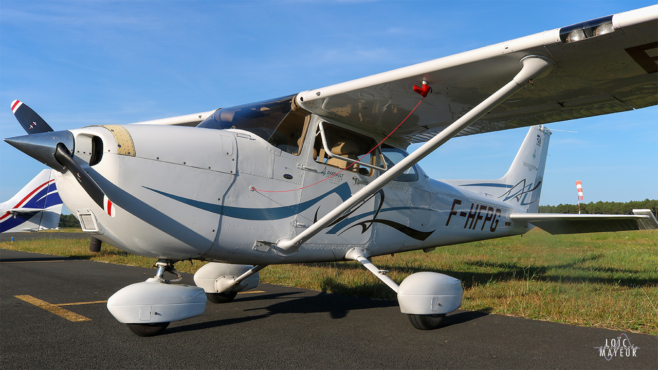 Cessna 172 - F-HFPG