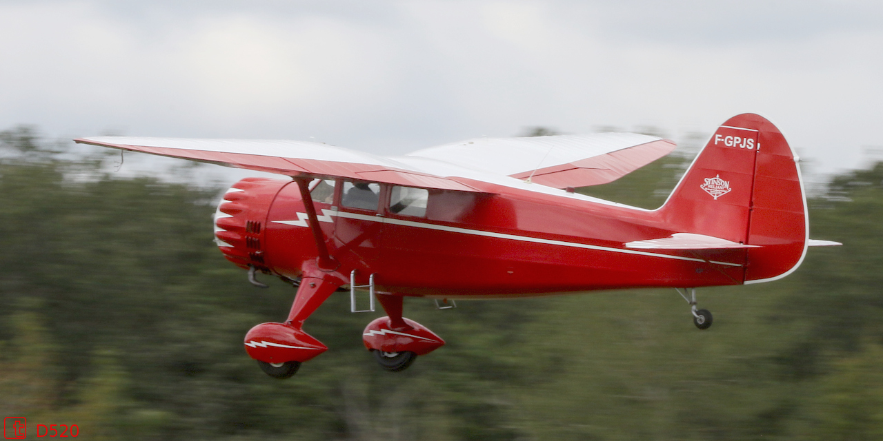 Stinson Reliant - F-GPJS