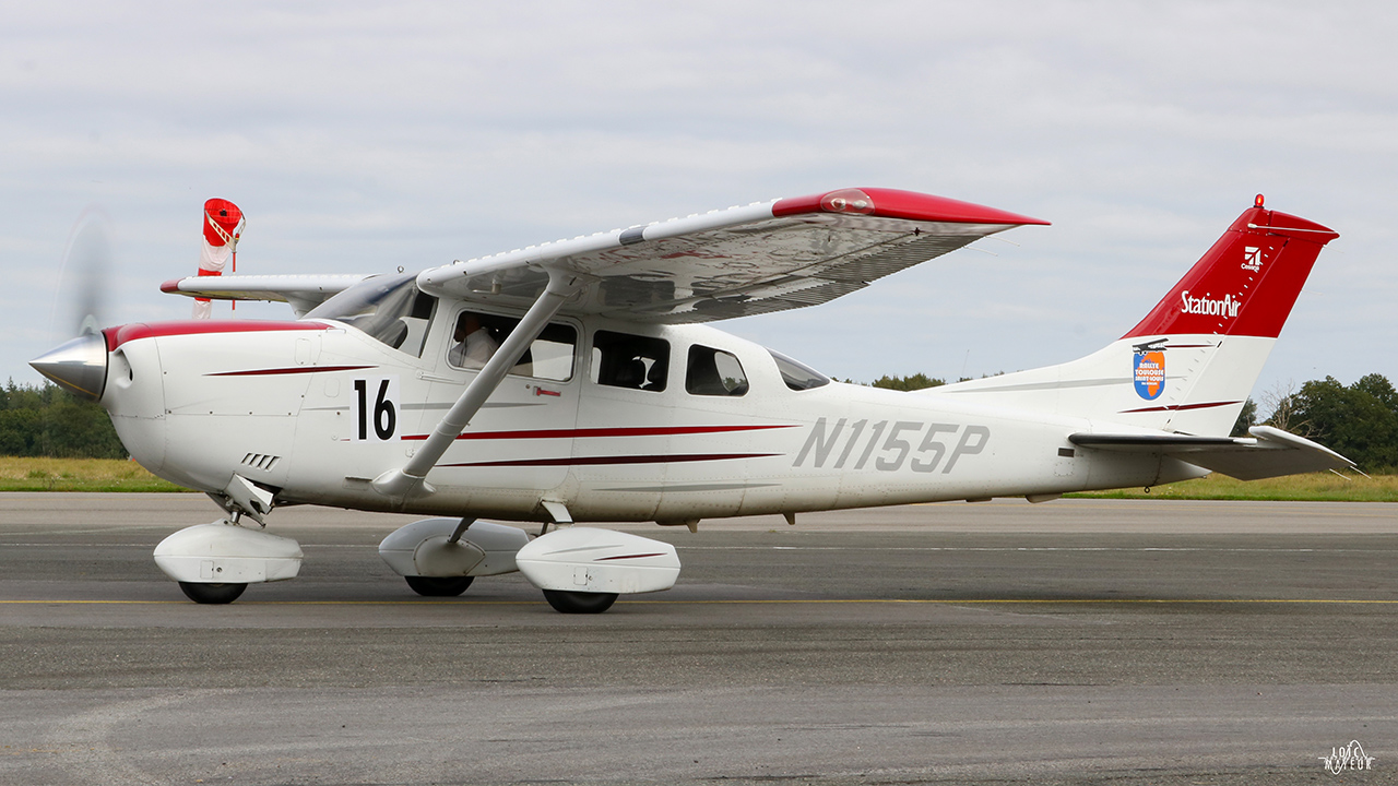 Cessna 206 - N1155P