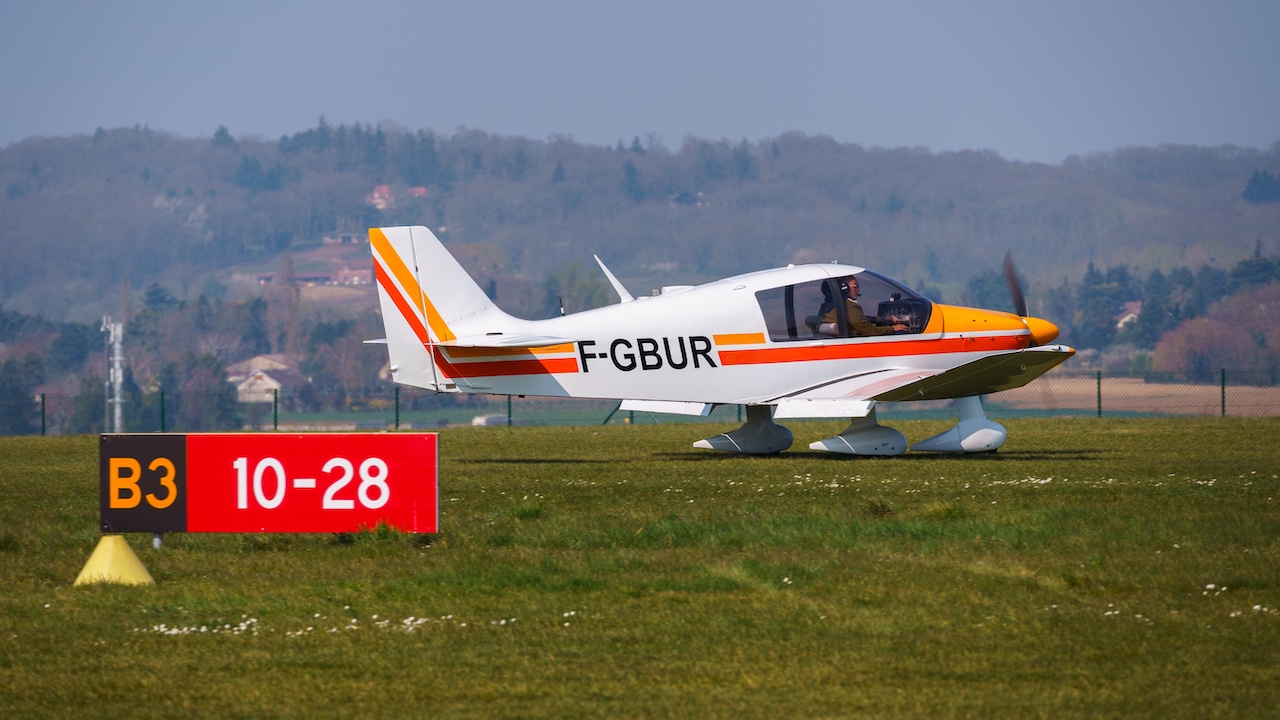 Robin DR 400-120 - F-GBUR