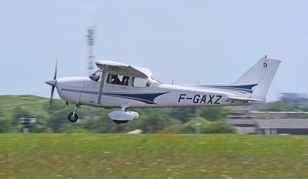 Cessna 172 - F-GAXZ