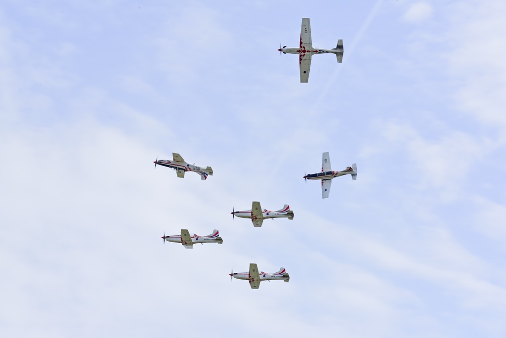 Pilatus PC9 - 057