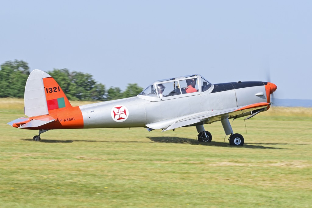 De Havilland Canada DHC-1 Chipmunk - F-AZMC