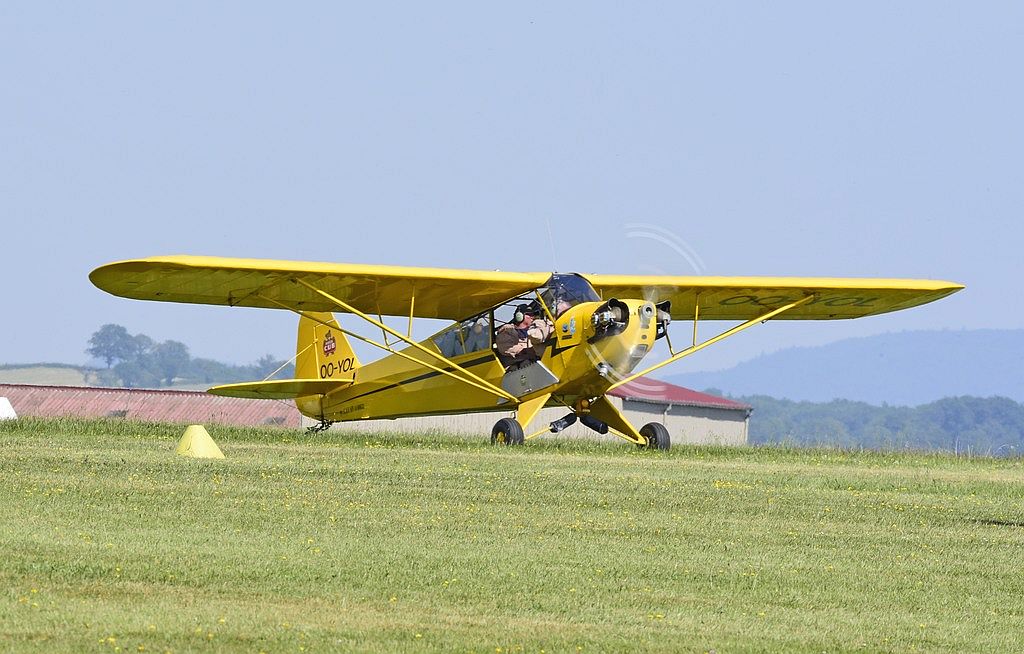 Piper J3 Cub - OO-YOL