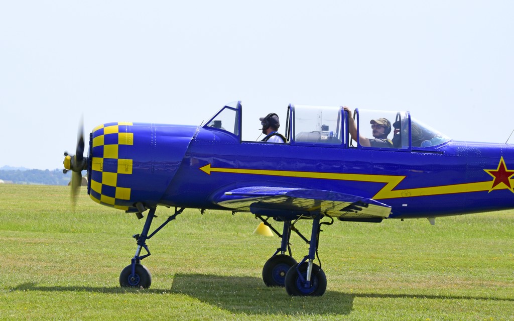 Yakovlev Yak-52 - F-WRUL